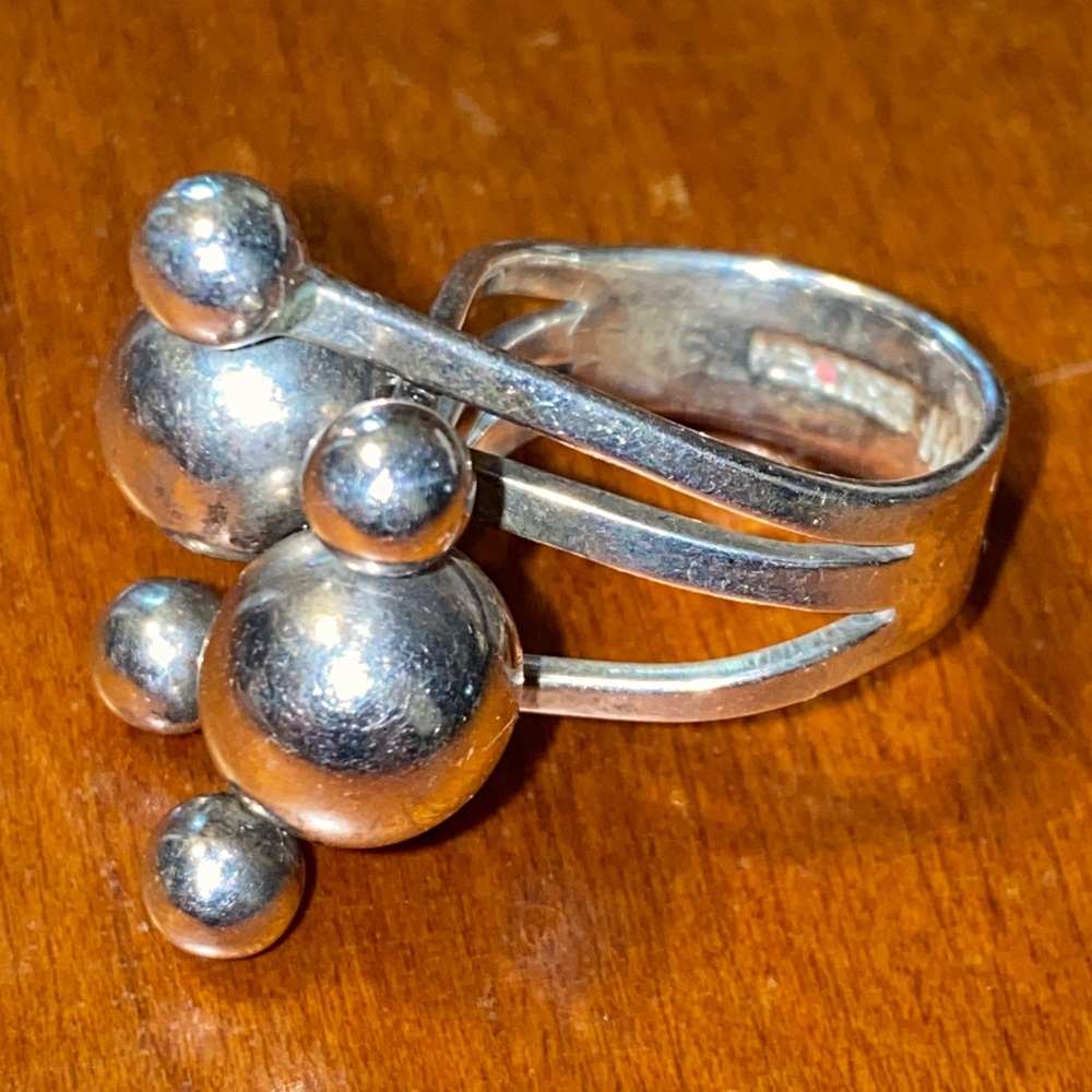 Gorgeous abstract art deco ring- STERLING SILVER 6.5 ring - Picture 2 of 8